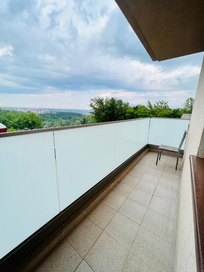 Altheda Living Zamca C4 Apartment Suceava Bagian luar foto